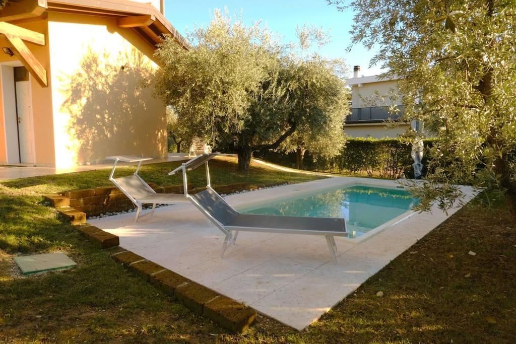 Villa Lidia - Tra Il Verde E L'Azzurro. San Felice del Benaco Exterior photo